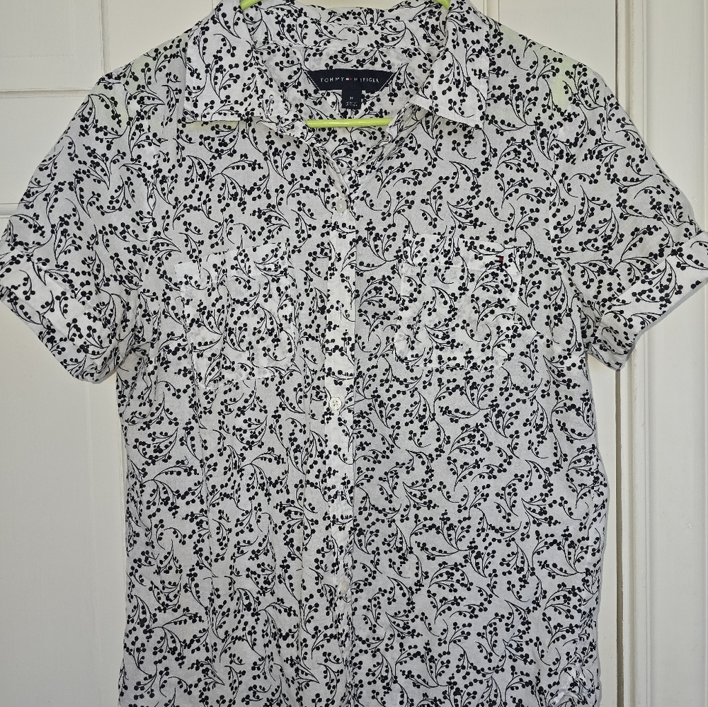 Tommy Hilfiger navy blue and White Floral Shirt 100% Cotton